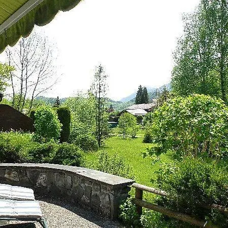Vakantiehuis Mit Terrasse, Garage Und Hobbyraum *